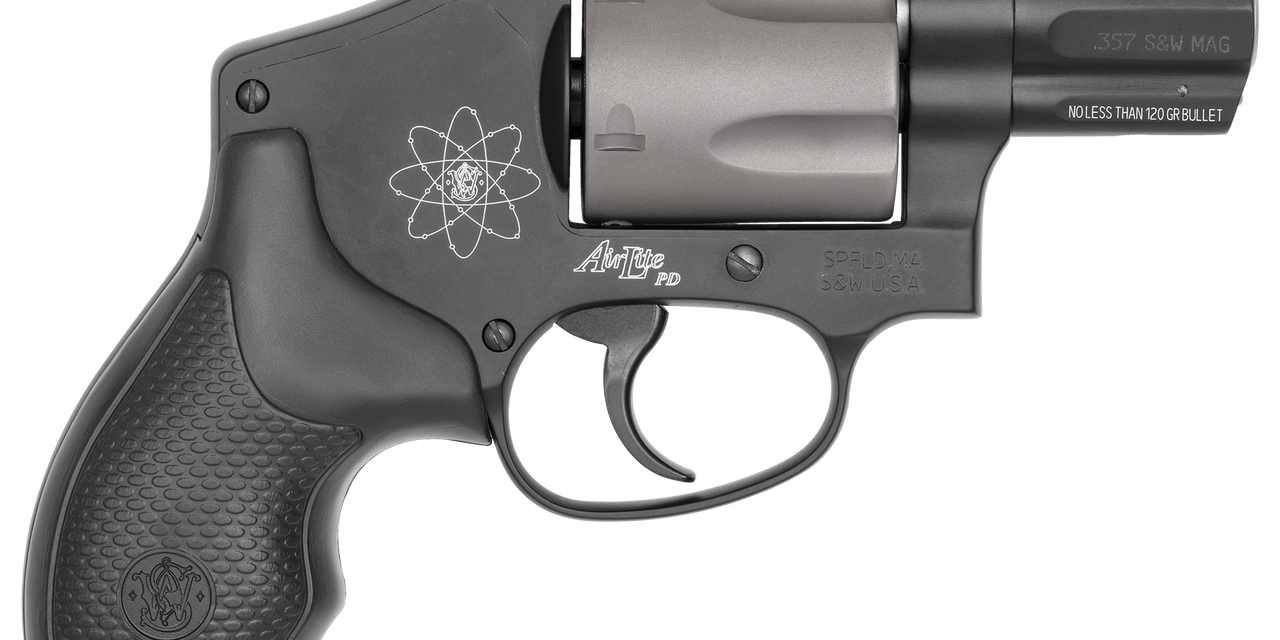 163062 Sw OnWhite Right 28954